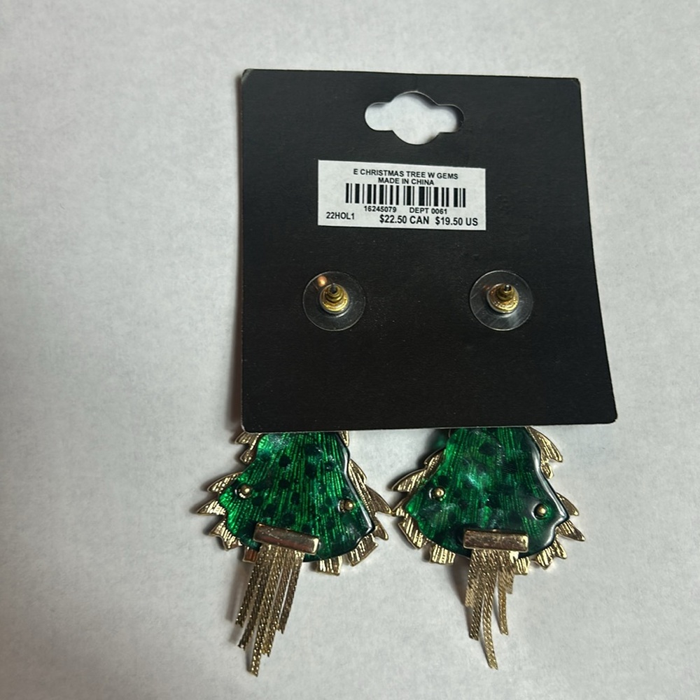Torrid NWT Christmas Tree Earrings - Picture 3 of 3